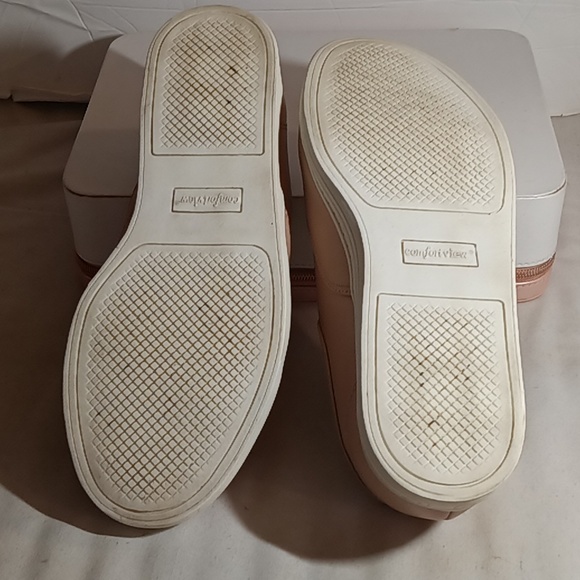 Comfortview Leather Gum Pink Wide Width Walking Sneakers Sz 8W - Picture 8 of 8